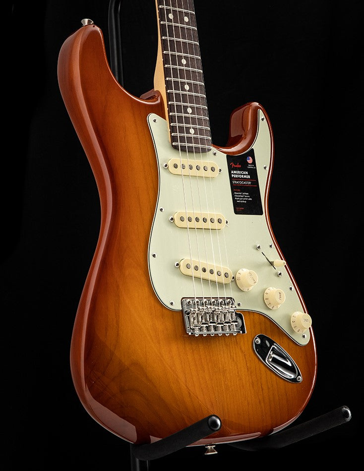 Fender American Performer Stratocaster Honey Burst