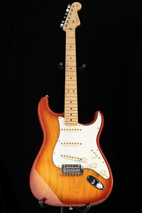 Used Fender American Professional Stratocaster Sienna Sunburst