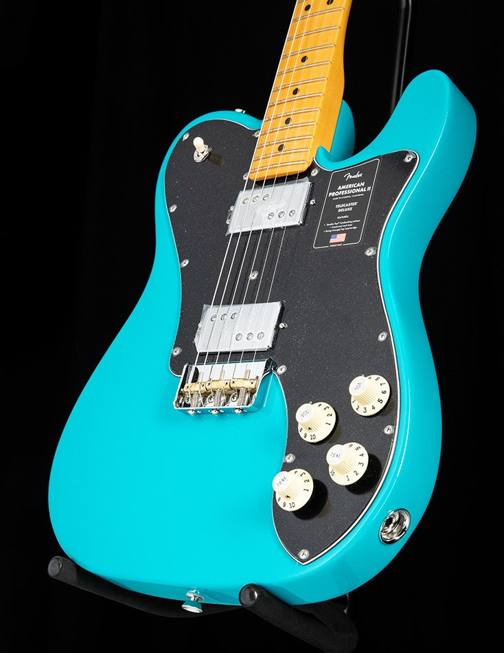 Fender American Professional II Telecaster Deluxe Miami Blue