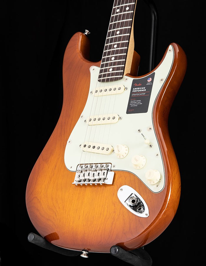 Fender American Performer Stratocaster Honeyburst