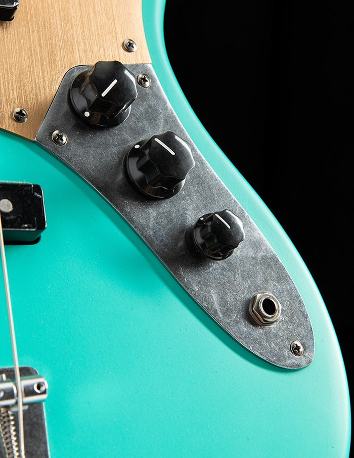 Squier 40th Anniversary Jazz Bass Satin Seafoam Green